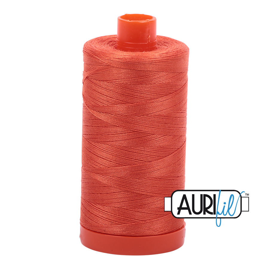 153 Aurifil Garn 1154