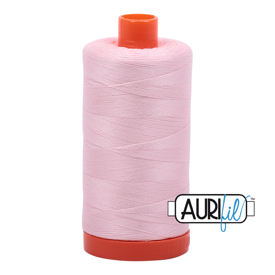 188 Aurifil Garn 2410