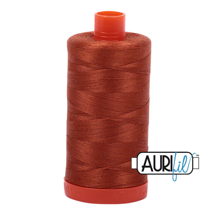 187 Aurifil Garn 2372