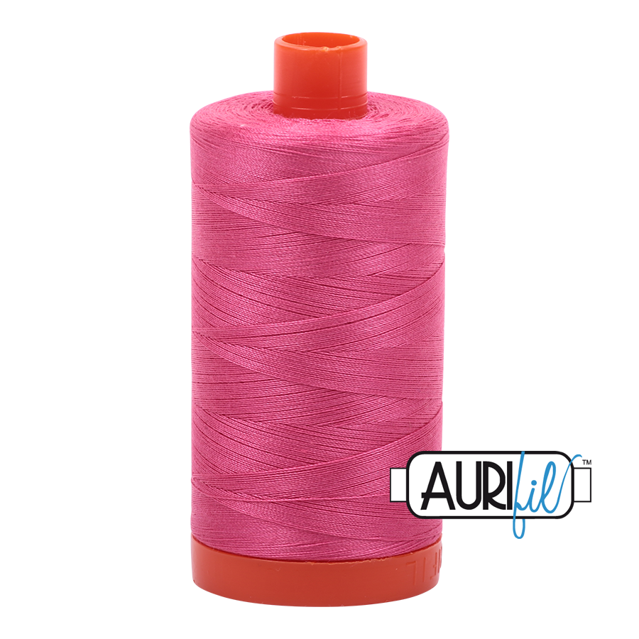 197 Aurifil Garn 2530