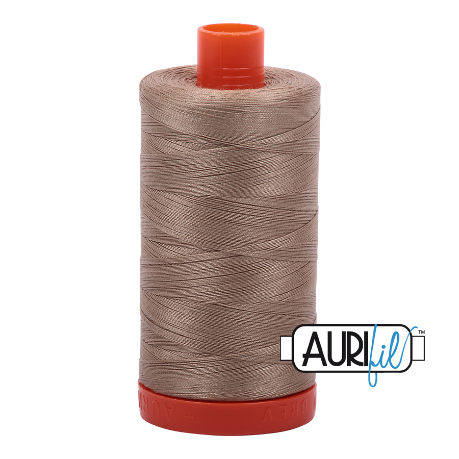 180 Aurifil Garn 2325